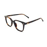 Wrenley in Amber Tortoise Eyeglasses - sightonomy