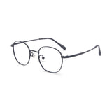 Cassidy in Carbon Eyeglasses - sightonomy