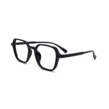 Wesley in Raven Black - sightonomy